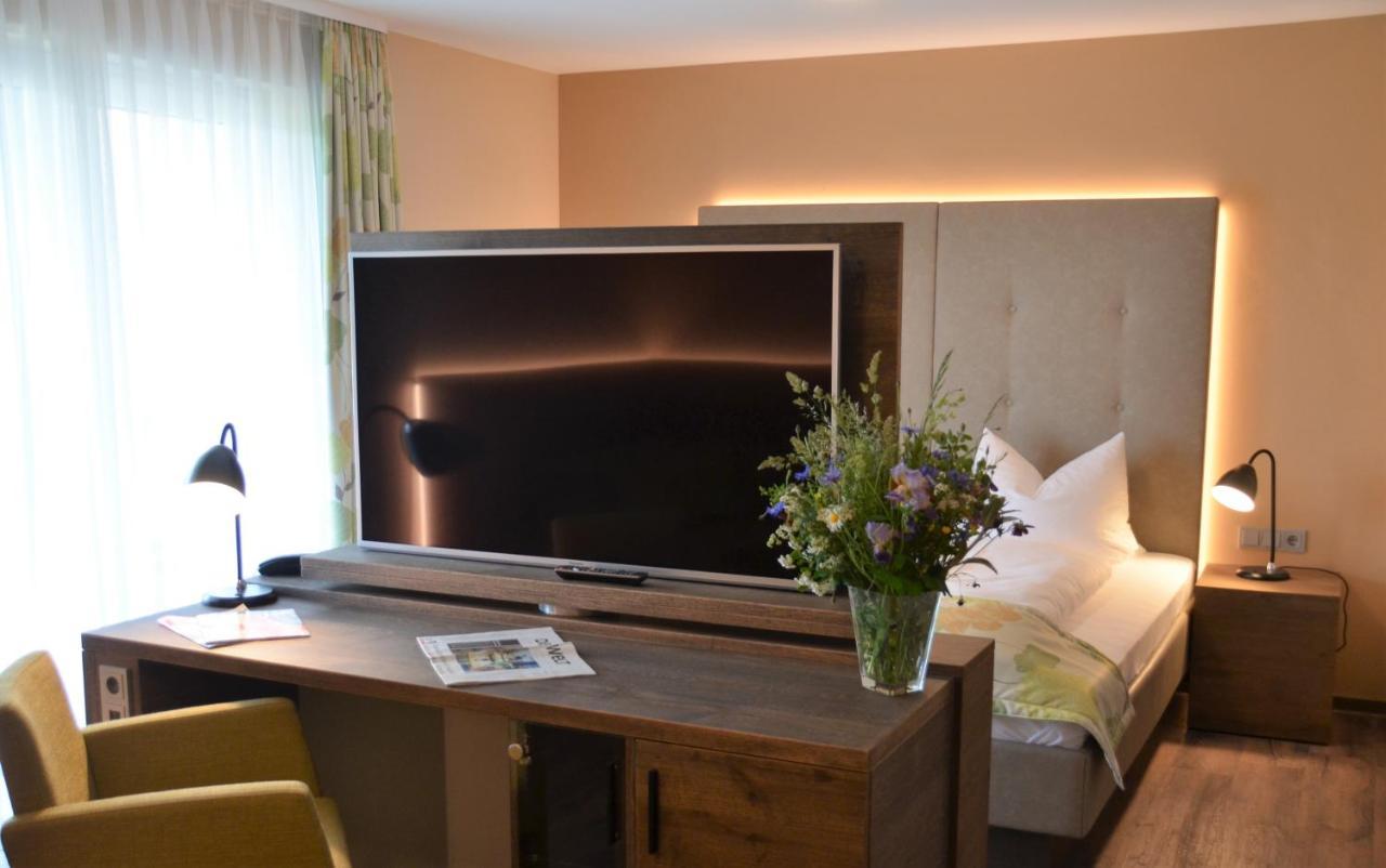 Hotel Bergwirt Herrieden Ngoại thất bức ảnh